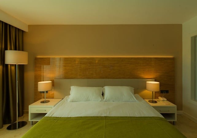 Otel Standart Kara Tarafı